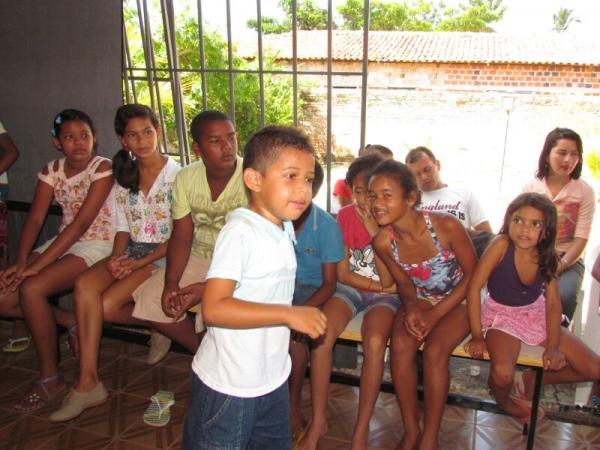 SCFV realiza festinha da Páscoa - Imagem 12