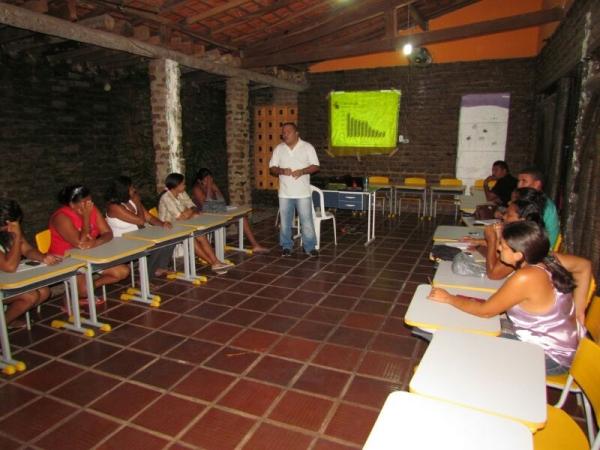 Prefeitura investe em formação profissional - Imagem 6