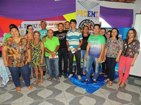 Projeto de Leitura Aprendiz de Escritor homenageia escritores local - Imagem 75