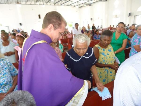 Foi realizada a tradicional Missa pelos Anciãos e Enfermos em Ipiranga - Imagem 4