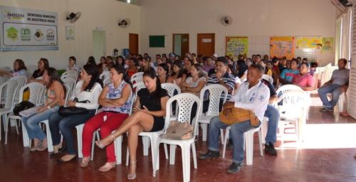 Funcionários participaram de reunião sobre implantação do Regime de Previdência - Imagem 1