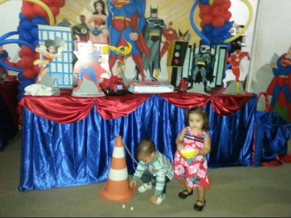 Heitor, comemora seu primeiro aninho com o pai e amiguinhos - Imagem 24