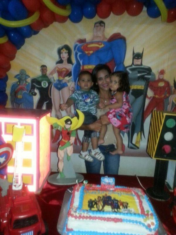 Heitor, comemora seu primeiro aninho com o pai e amiguinhos - Imagem 32