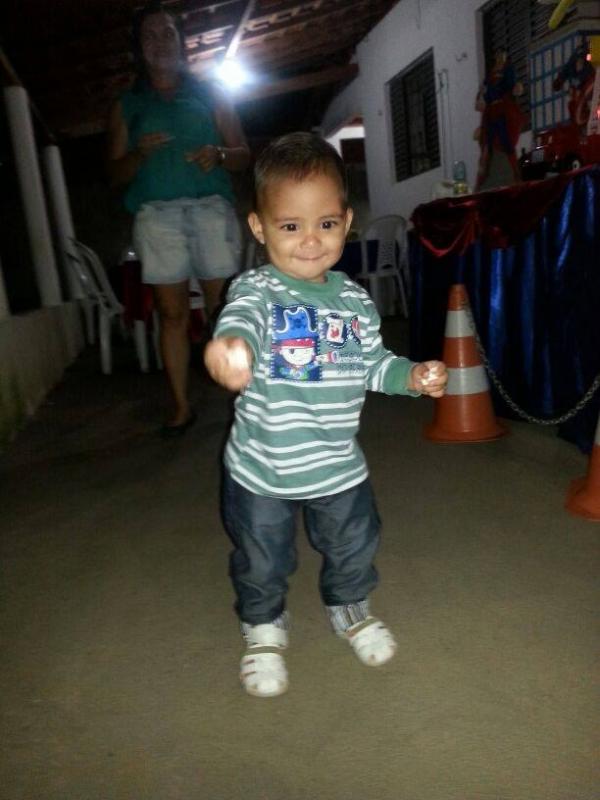 Heitor, comemora seu primeiro aninho com o pai e amiguinhos - Imagem 23