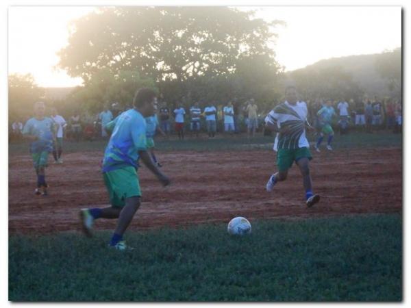 Time de Veteranos de Inhuma vence o de São José do Piauí com um Placar de 5 a 4 nos Pênaltis. - Imagem 5