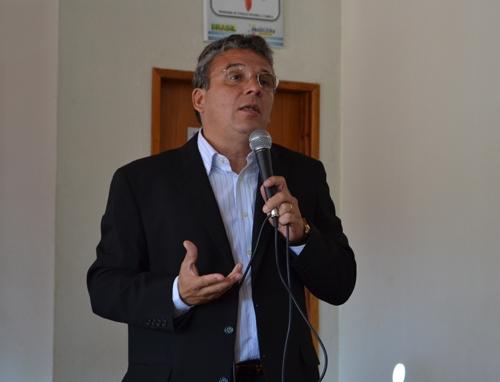 Funcionários participaram de reunião sobre implantação do Regime de Previdência - Imagem 2