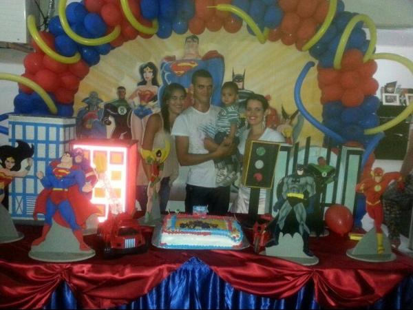 Heitor, comemora seu primeiro aninho com o pai e amiguinhos - Imagem 16