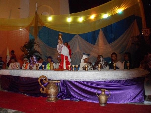 Encenação da Paixão de Cristo emociona milhares de pessoas em Valença - Imagem 45