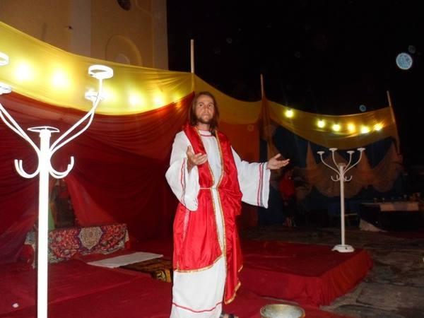 Encenação da Paixão de Cristo emociona milhares de pessoas em Valença - Imagem 17