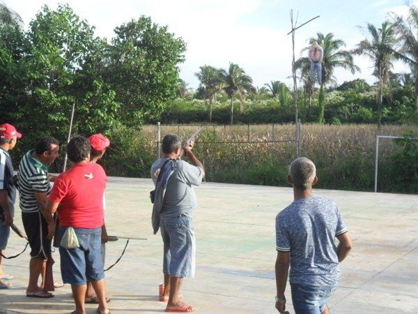 Veja como foi a malhação do Judas em Lagoinha - Imagem 6