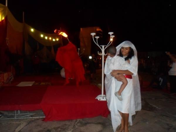 Encenação da Paixão de Cristo emociona milhares de pessoas em Valença - Imagem 15