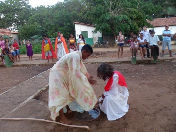 Alunos encenam Paixão de Cristo no Povoado Taboquinha - Imagem 3