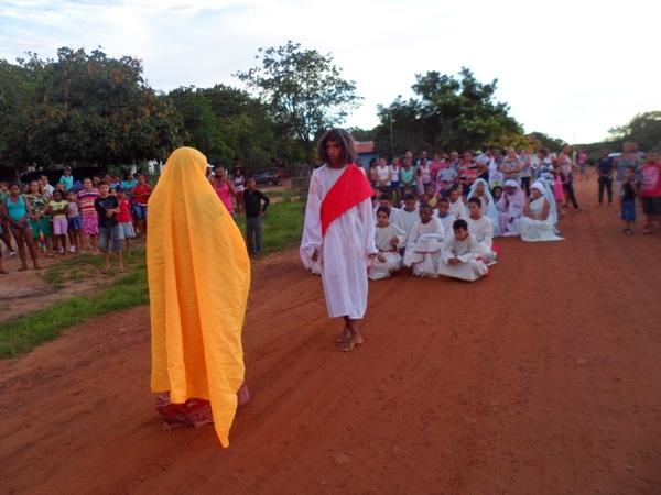 Alunos encenam Paixão de Cristo no Povoado Taboquinha - Imagem 5