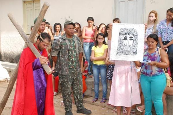 Encenação do Martírio de Jesus Cristo é Realizado no Brejo da Fortaleza - Imagem 78