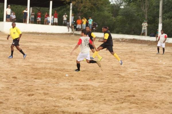Deputado Fernando Monteiro realizou tradicional torneio Quadrangular  - Imagem 73