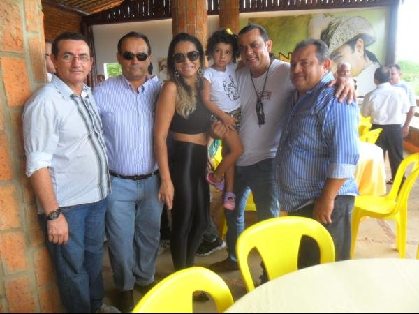 Frank Aguiar é recebido por Francis Lopes - Imagem 1