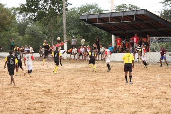 Deputado Fernando Monteiro realizou tradicional torneio Quadrangular  - Imagem 51