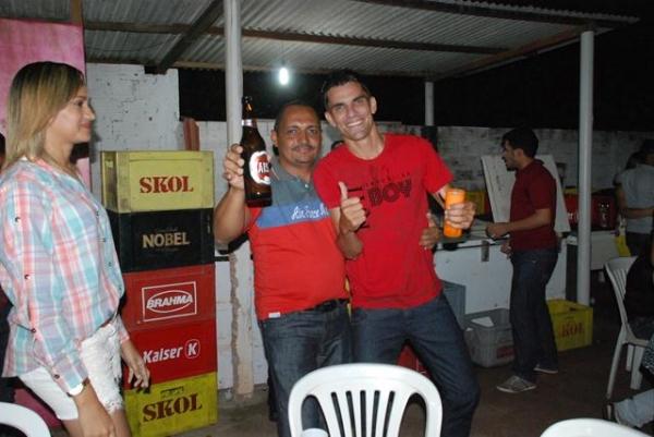 Clube do Dodó ficou pequeno para o Show da Banda Catuaba com Amendoim - Imagem 2