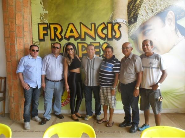 Frank Aguiar é recebido por Francis Lopes - Imagem 3