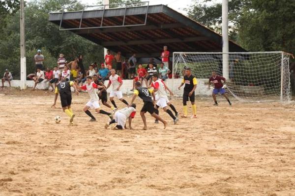Deputado Fernando Monteiro realizou tradicional torneio Quadrangular  - Imagem 55