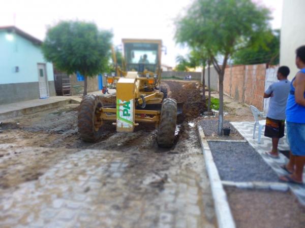 Prefeitura está abrindo e ampliando ruas nos bairros Panorama e Ribeirão  - Imagem 1