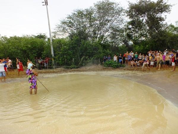 Dom Expedito Lopes comemora Semana Santa com algumas tradições divertidas! - Imagem 7