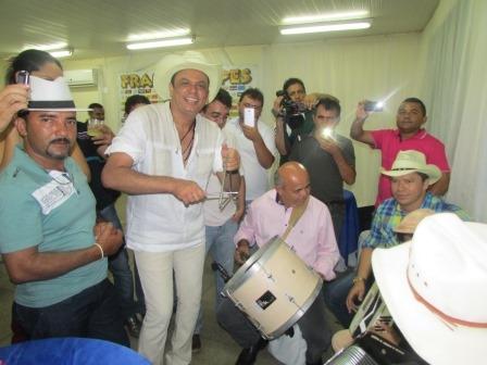 No camarim de Francis Lopes, presença de famosos, autoridades e parlamentares - Imagem 8