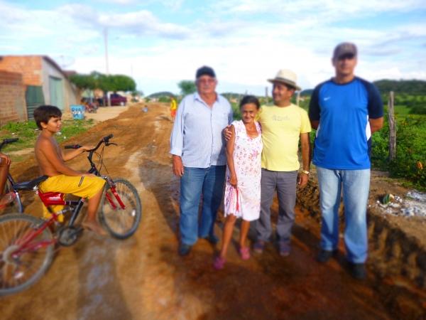 Prefeitura está abrindo e ampliando ruas nos bairros Panorama e Ribeirão  - Imagem 3