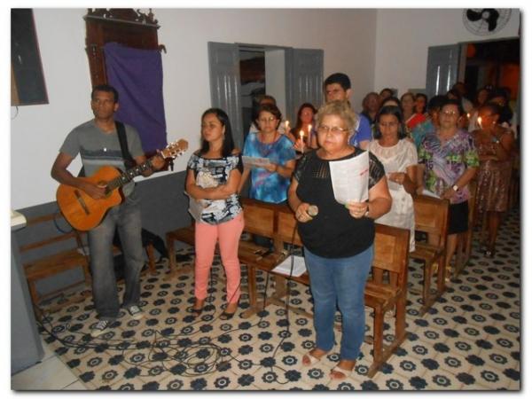 Comunidade inhumense participou das Celebrações da Semana Santa - Imagem 8