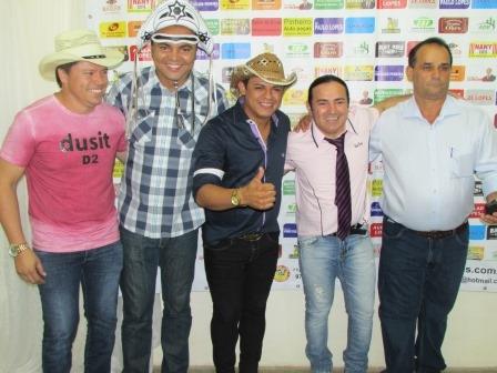 No camarim de Francis Lopes, presença de famosos, autoridades e parlamentares - Imagem 5