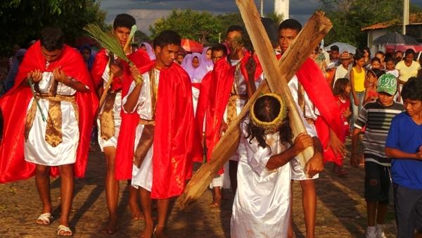 Encenação da Paixão em Pimenteiras emociona população - Imagem 19