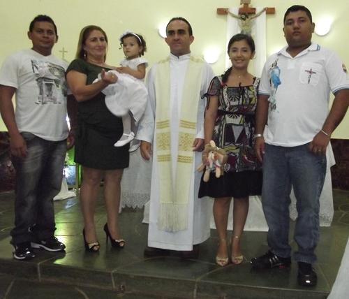 O batismo de Maria Nayane realizado durante celebração da páscoa em Brasileira - Imagem 4