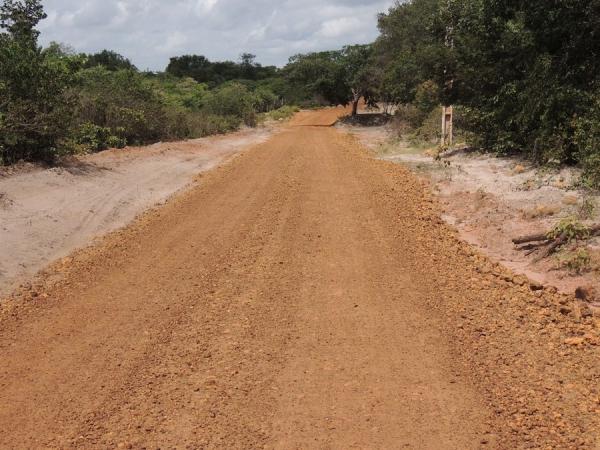 Prefeitura recupera diversas estradas vicinais - Imagem 1