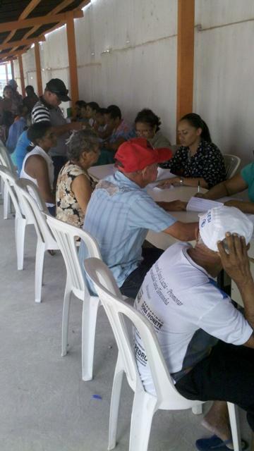 Mutirão do Olho é realizado com idosos de Passagem Franca Piauí 