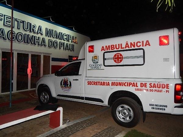 Prefeito Manoel Dedé recebe uma Nova Ambulância para a população de Lagoinha - Imagem 4