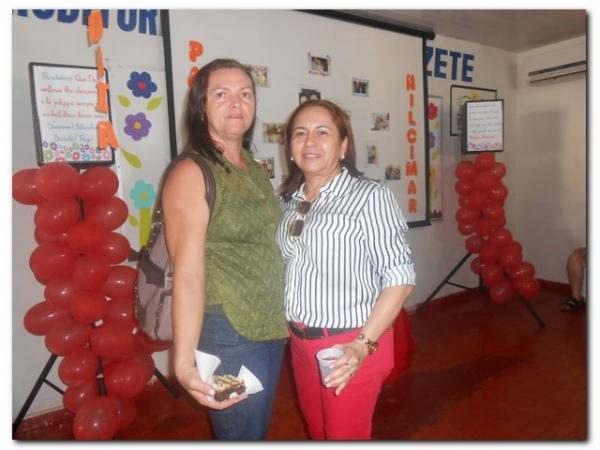 Maria Nilcimar comemora seu aniversário com a família e amigos - Imagem 54