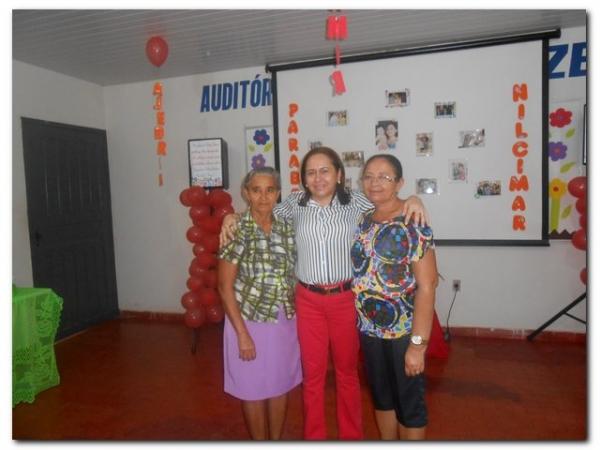 Maria Nilcimar comemora seu aniversário com a família e amigos - Imagem 36