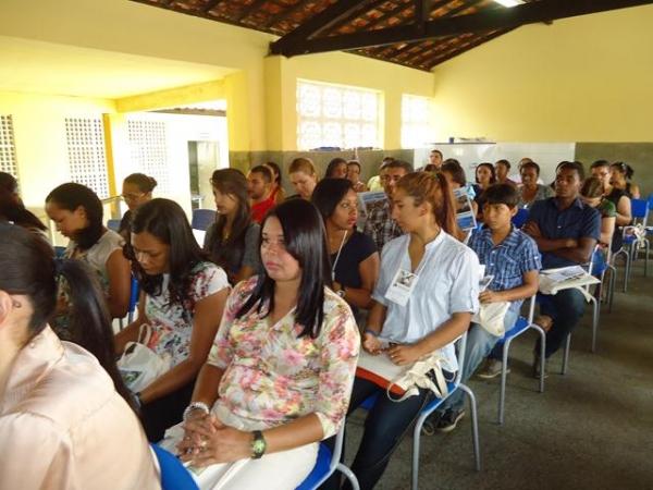 Foi um sucesso o Seminário Drogas Por Quê? - Imagem 18
