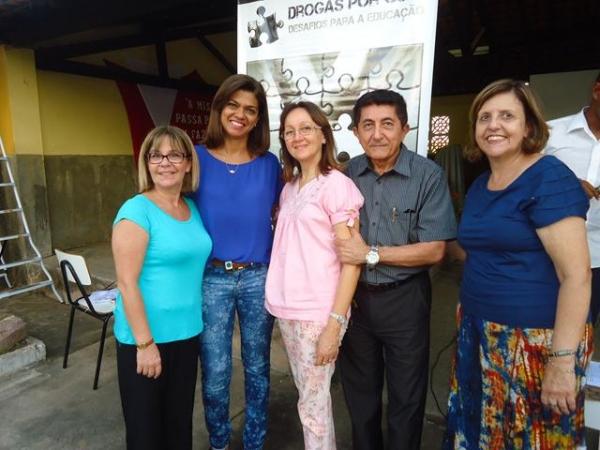 Foi um sucesso o Seminário Drogas Por Quê? - Imagem 91
