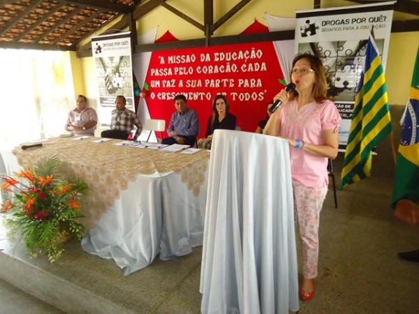 Foi um sucesso o Seminário Drogas Por Quê? - Imagem 32