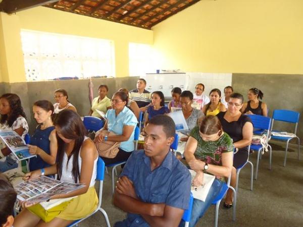 Foi um sucesso o Seminário Drogas Por Quê? - Imagem 16