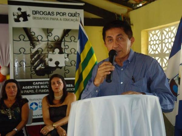 Foi um sucesso o Seminário Drogas Por Quê? - Imagem 26