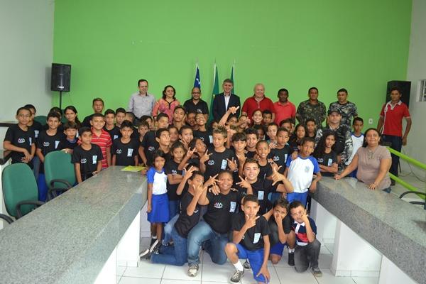 Celebrado convênio financeiro para Pelotão Mirim 