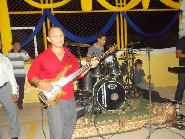 Dia do evangélico é comemorado com grande festa e muito louvor  em Canavieira - Imagem 6