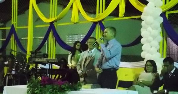 Dia do evangélico é comemorado com grande festa e muito louvor  em Canavieira - Imagem 5