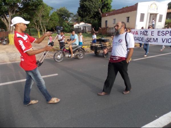 Caso Neylivia I: Familiares e amigos de Neylivia Costa fazem caminhada pedindo por PAZ e JUSTIÇA  - Imagem 19