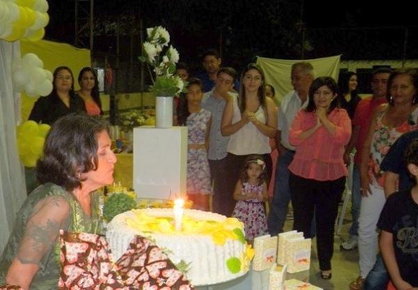 Aurora Pinheiro realiza festa de aniversário ao lado de amigos e familiares - Imagem 10