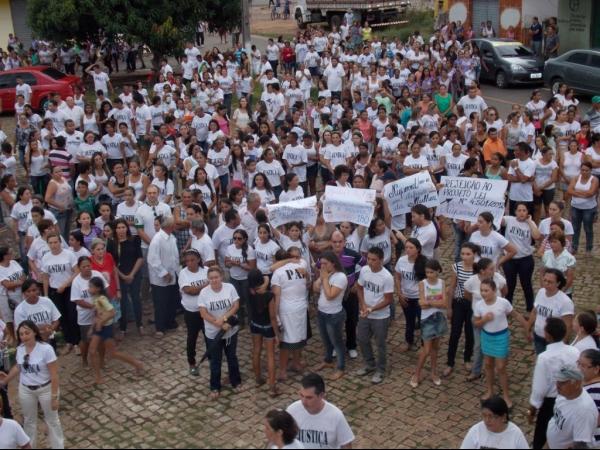 Caso Neylivia I: Familiares e amigos de Neylivia Costa fazem caminhada pedindo por PAZ e JUSTIÇA  - Imagem 15