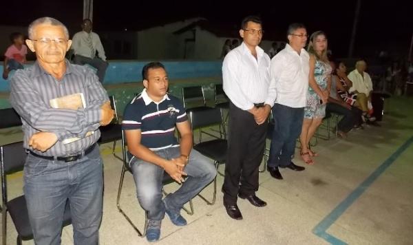 Dia do evangélico é comemorado com grande festa e muito louvor  em Canavieira - Imagem 27