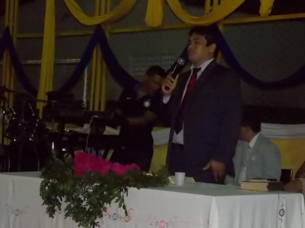 Dia do evangélico é comemorado com grande festa e muito louvor  em Canavieira - Imagem 3